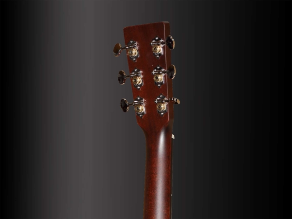 Martin 00-18